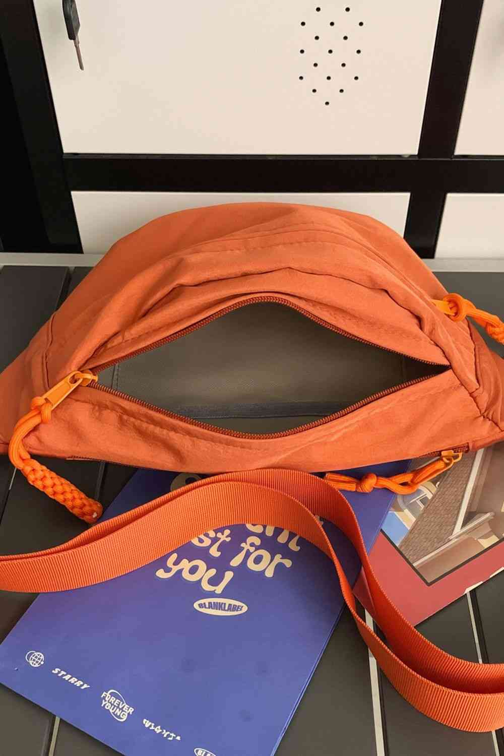 Sac à bandoulière en nylon