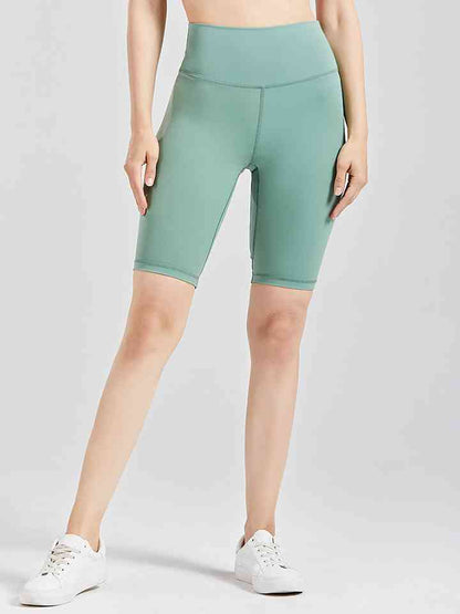 Shorts deportivos con cintura ancha