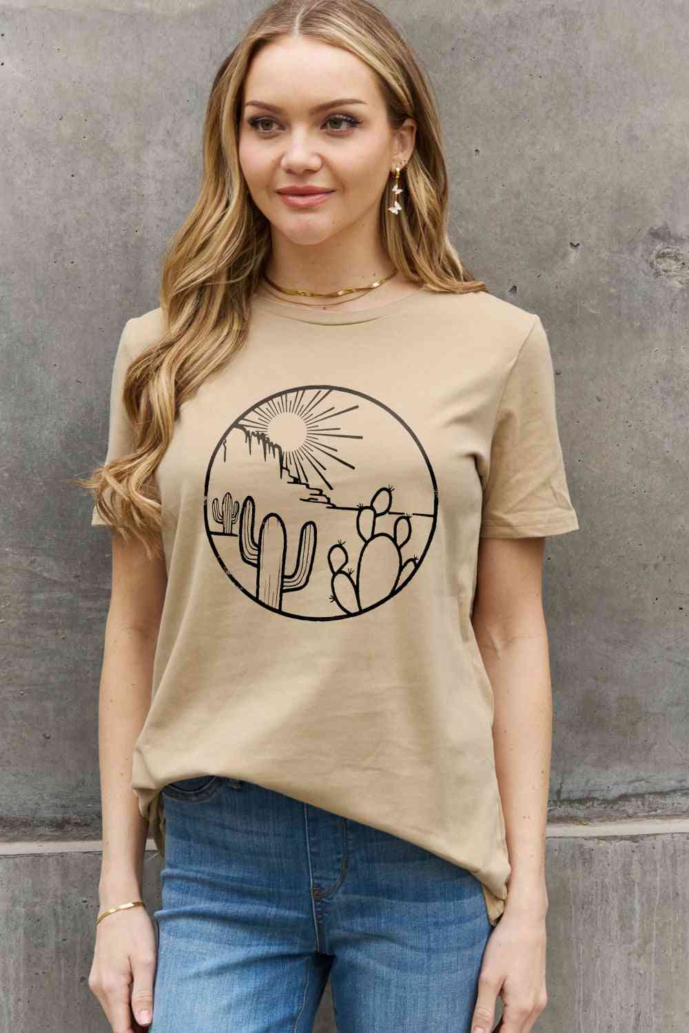 Camiseta de algodón con estampado del desierto de tamaño completo de Simply Love