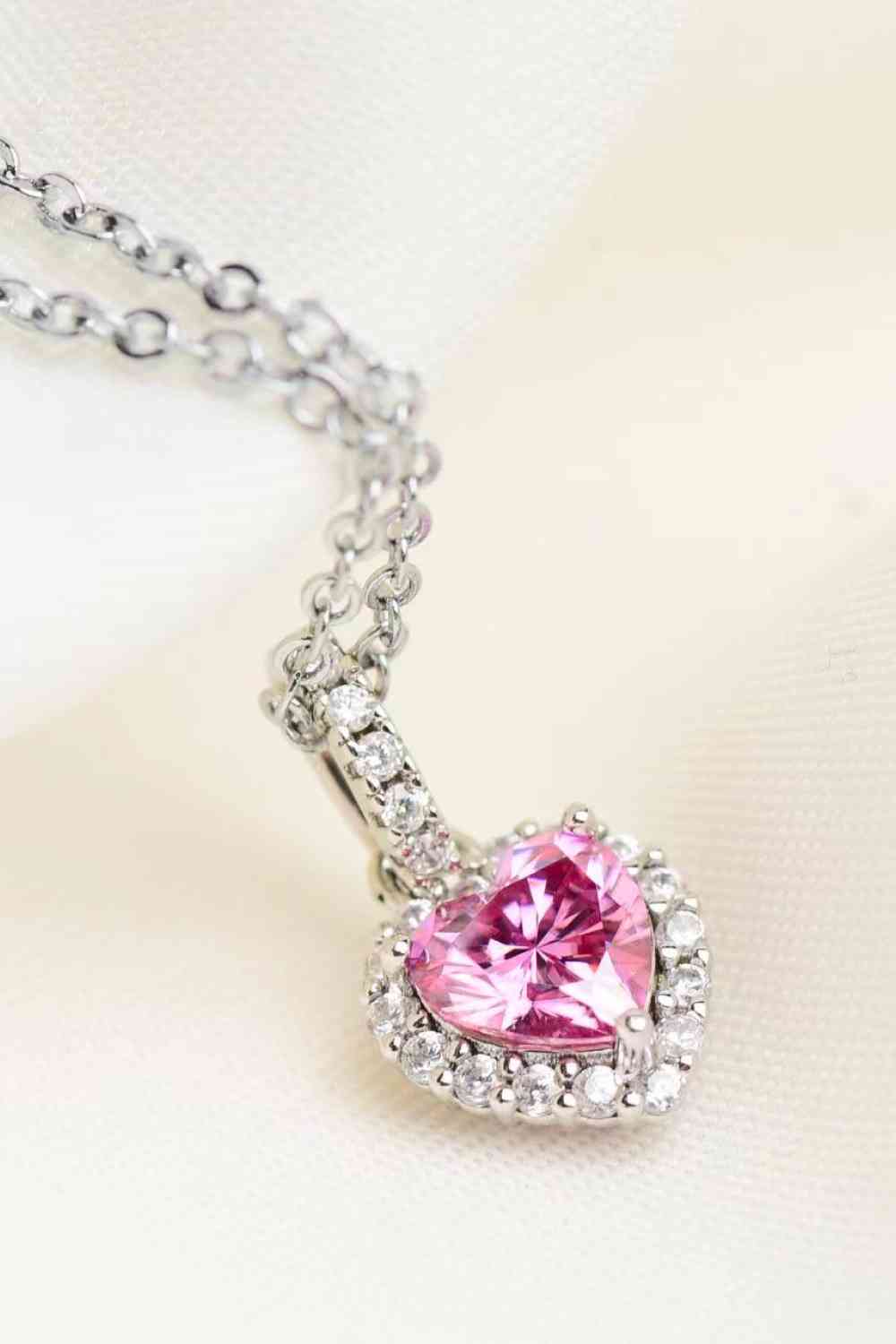 Collier pendentif coeur moissanite 1 carat