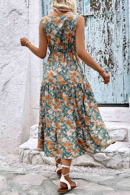 Robe fleurie sans manches à volants et col en V