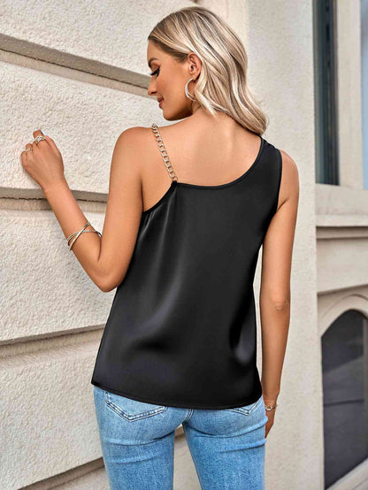 Camisola con cuello vuelto y detalle de cadena