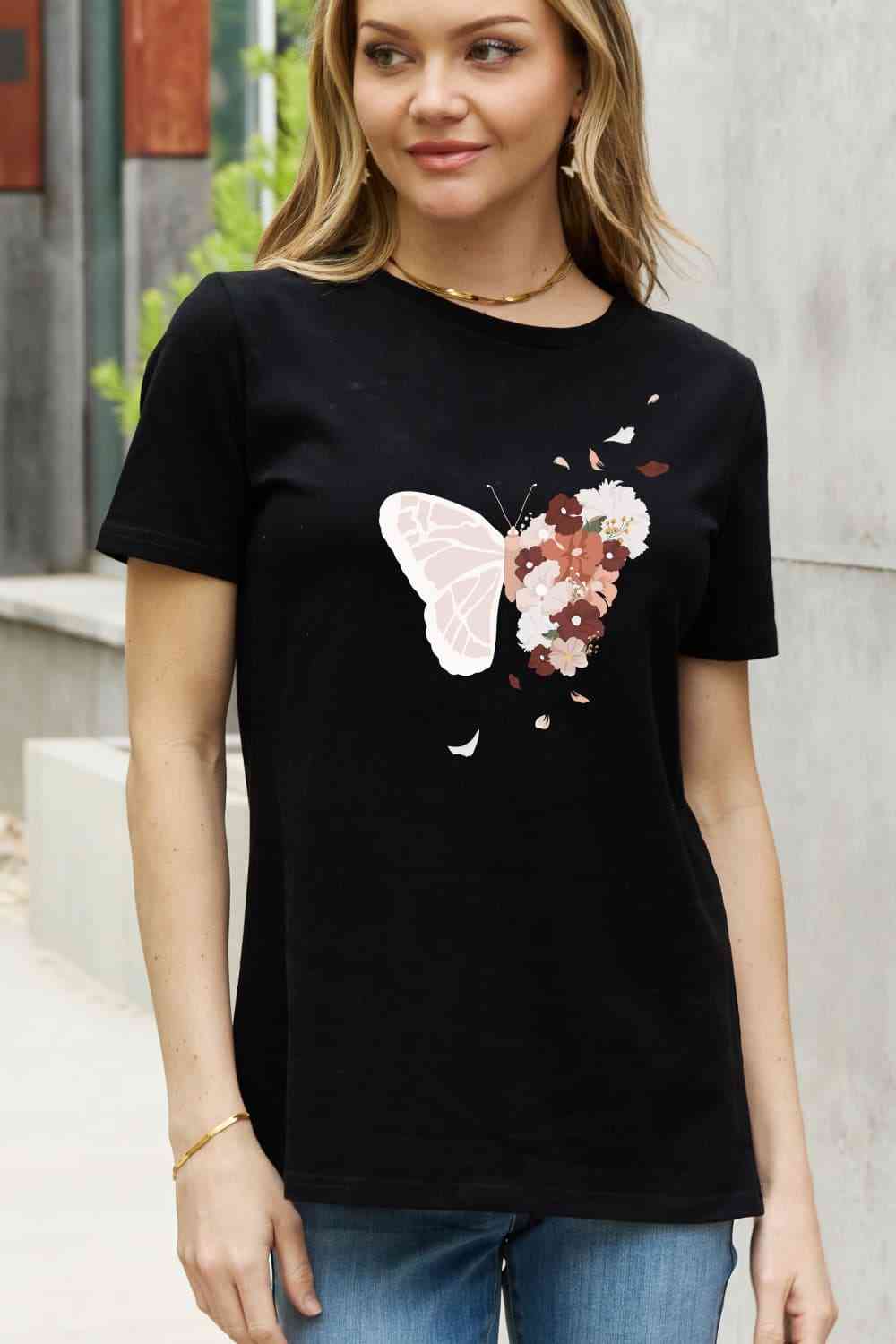 Camiseta de algodón con estampado de mariposas de tamaño completo de Simply Love