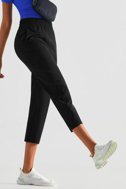 Pantalon de sport court à taille élastique