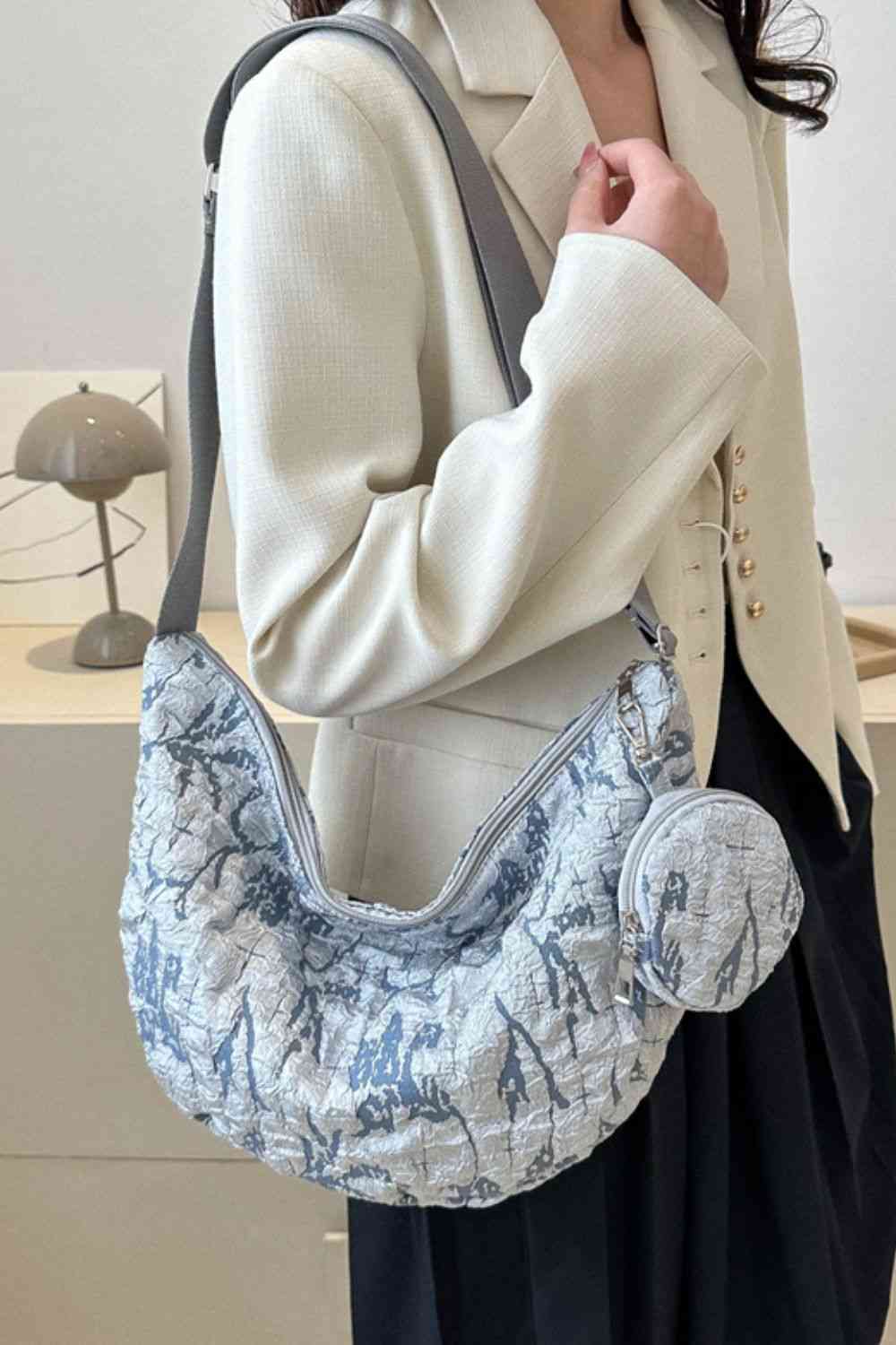 Sac à bandoulière en polyester texturé