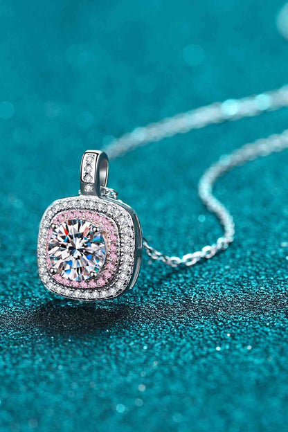 Collier pendentif géométrique Moissanite adoré