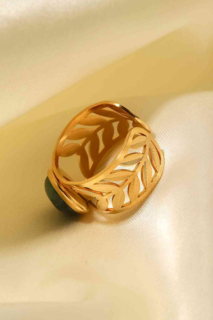 Anillo Hoja De Malaquita Bañado En Oro De 18k