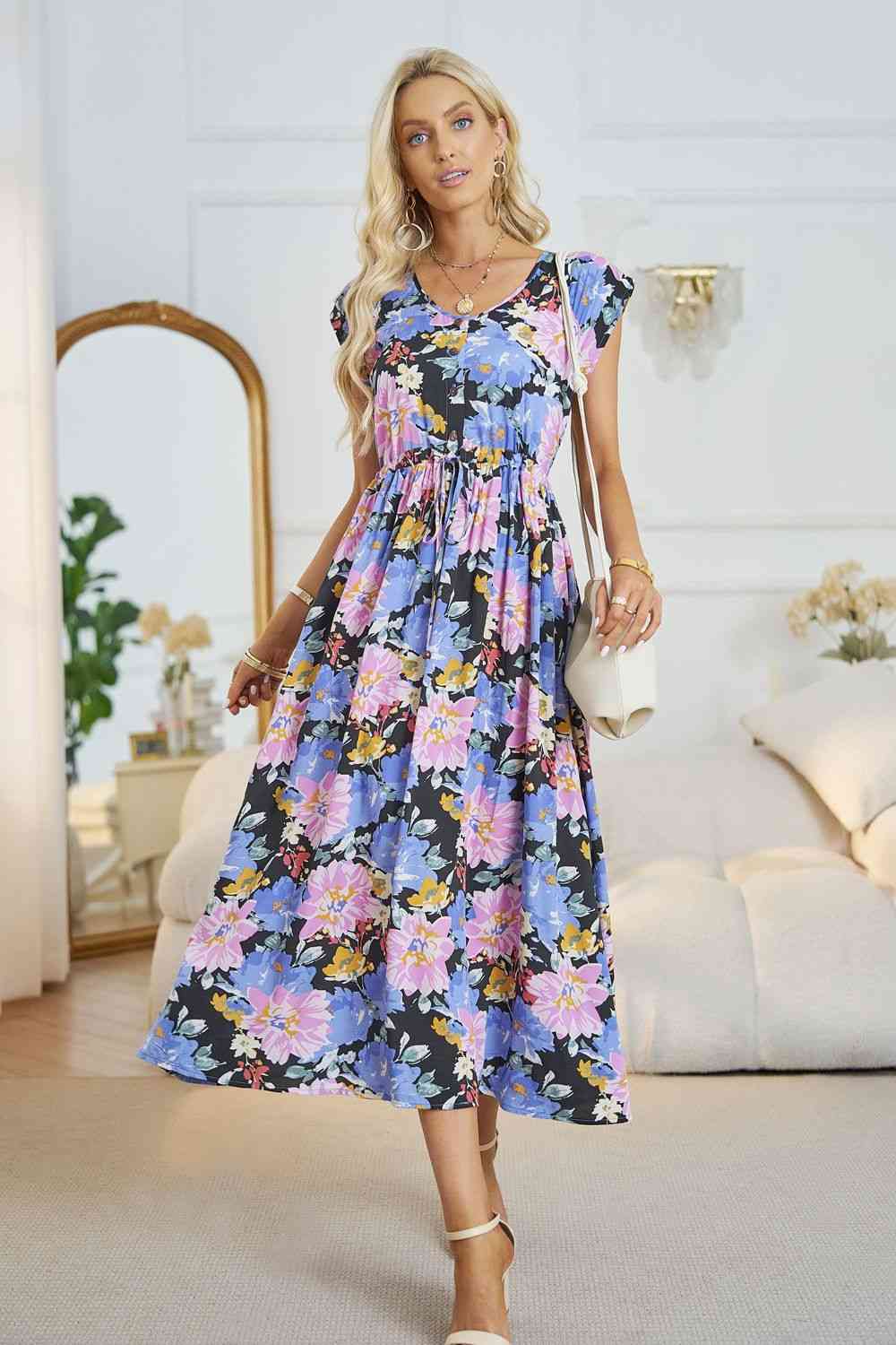 Robe midi trapèze fleurie à col en V