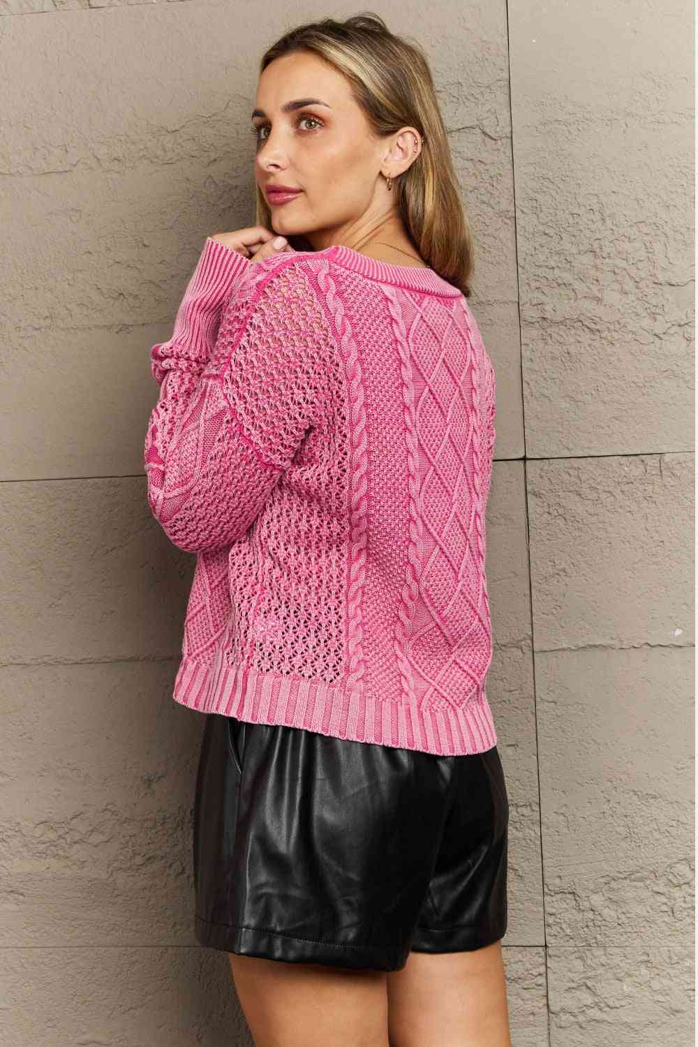 HEYSON Soft Focus Cardigan en tricot torsadé pleine taille en fuchsia