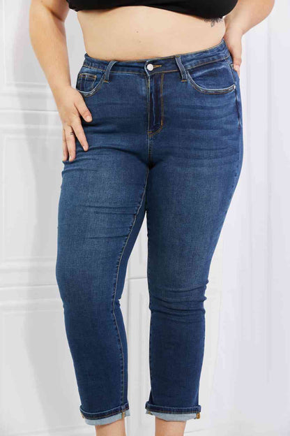 Jean boyfriend taille haute avec revers Judy Blue Crystal