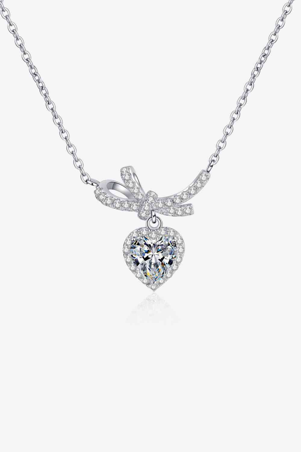 Collier pendentif coeur moissanite 1 carat