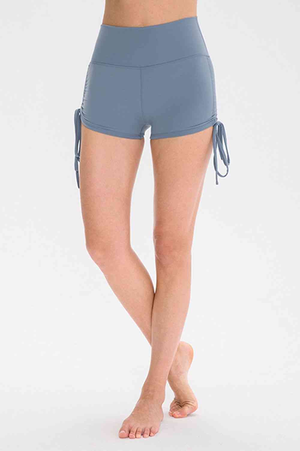 Shorts deportivos con cordón y cintura ancha con lazo lateral