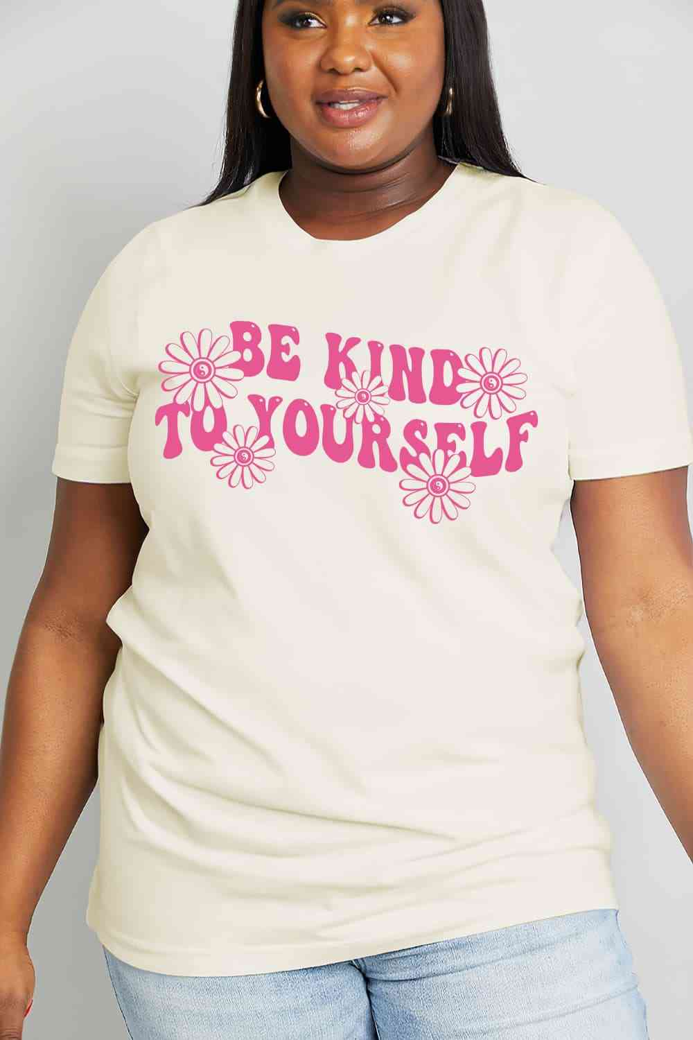 Camiseta de algodón con estampado floral BE KIND TO YOURSELF de tamaño completo de Simply Love