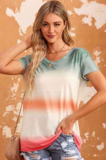 Camiseta de manga corta con cuello en V y efecto tie-dye de Double Take