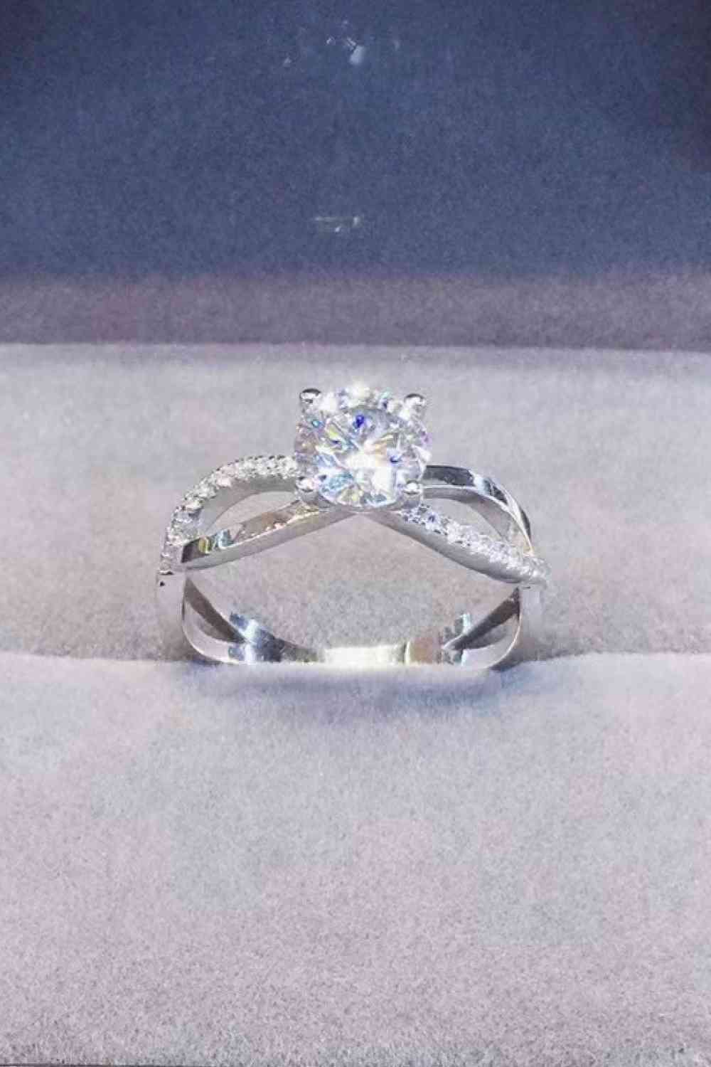 Bague en argent sterling 925 entrecroisée en moissanite de 2 carats