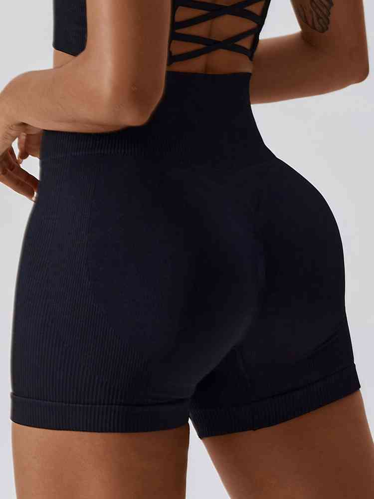 Short de sport coupe slim à large ceinture