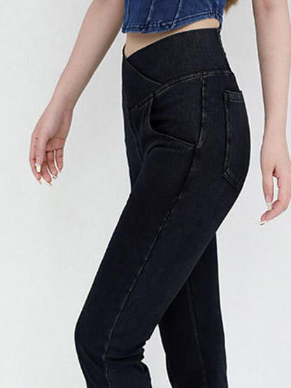 Jeans bootcut con cintura ancha y bolsillos