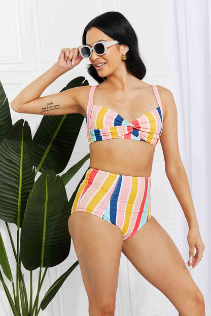 Marina West Swim - Take A Dip - Bikini torsadé taille haute à rayures