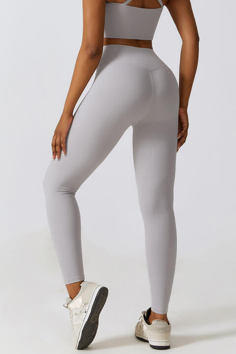 Leggings deportivos con cintura en V