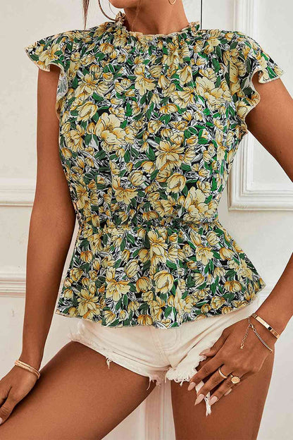 Top peplum con mangas acampanadas y cuello simulado floral