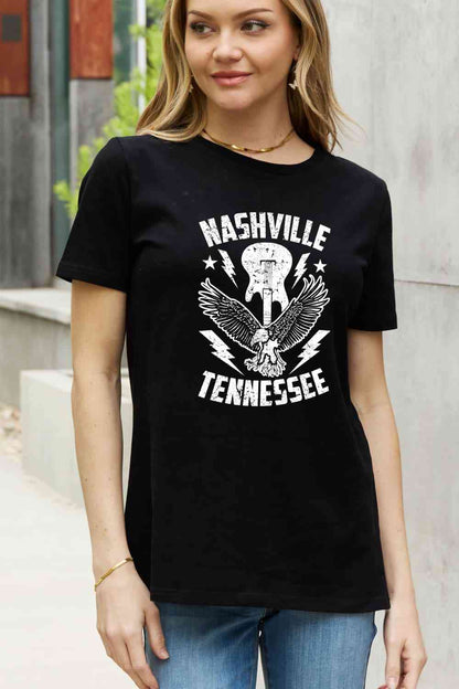 Simply Love Camiseta de algodón con estampado NASHVILLE TENNESSEE de tamaño completo de Simply Love