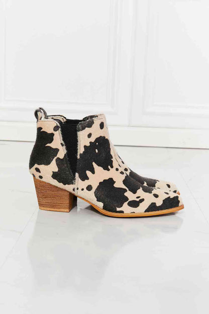 MMShoes Back At It Point Toe Bootie in Beige Cow Print