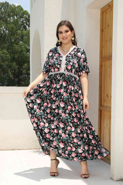 Robe Longue Florale à Col en V de Grande Taille