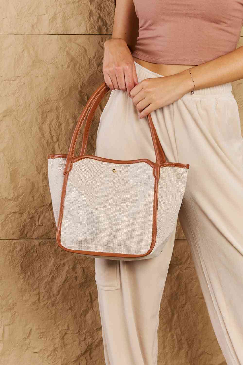 Bolso tote Fame Beach Chic con ribete de piel sintética en ocre