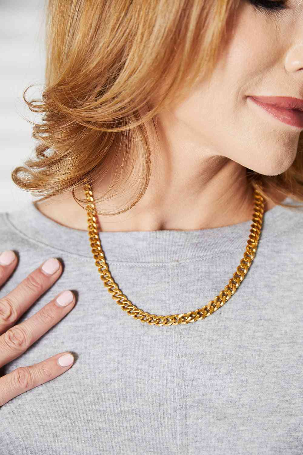 Collier en acier inoxydable à chaîne gourmette adoré