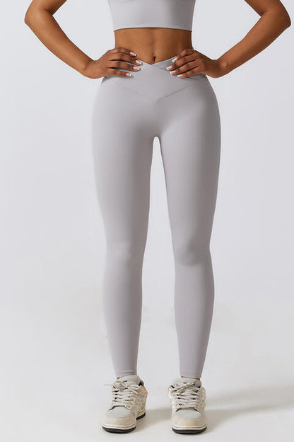 Leggings deportivos con cintura en V