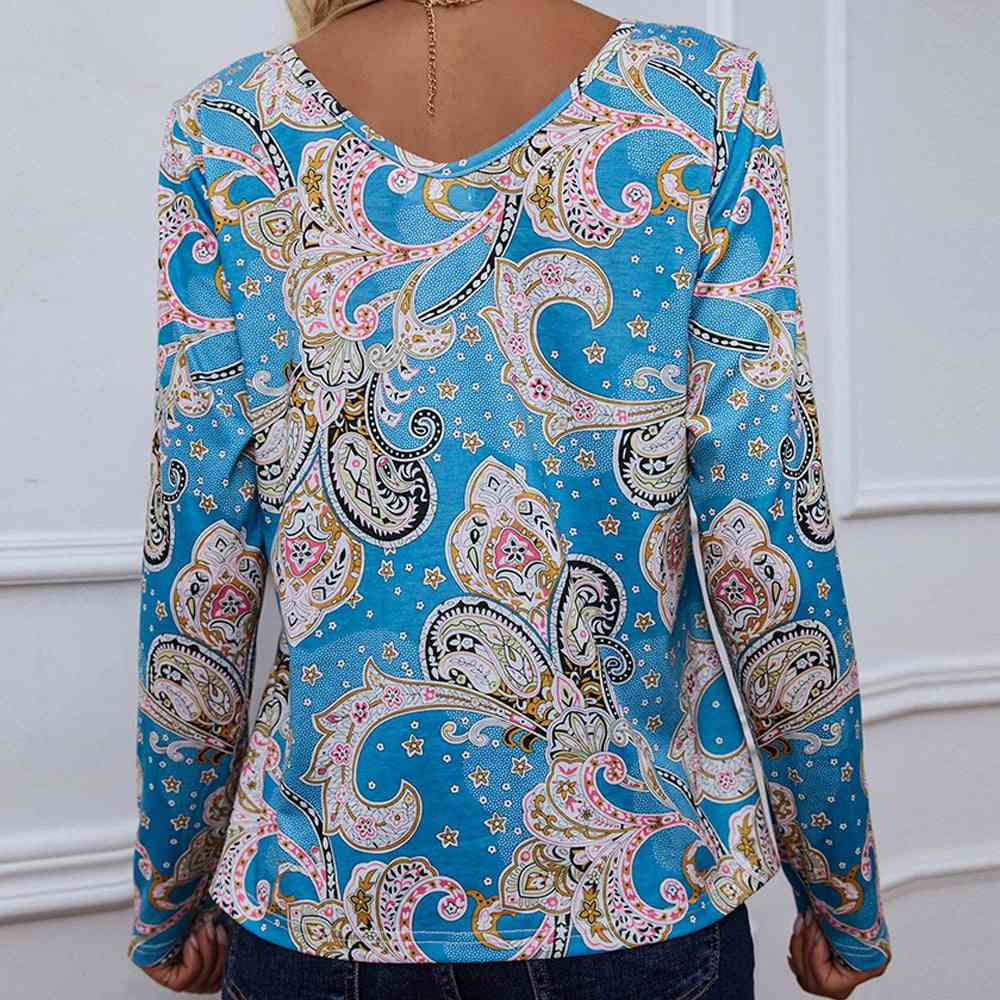 Printed V-Neck Long Sleeve Blouse