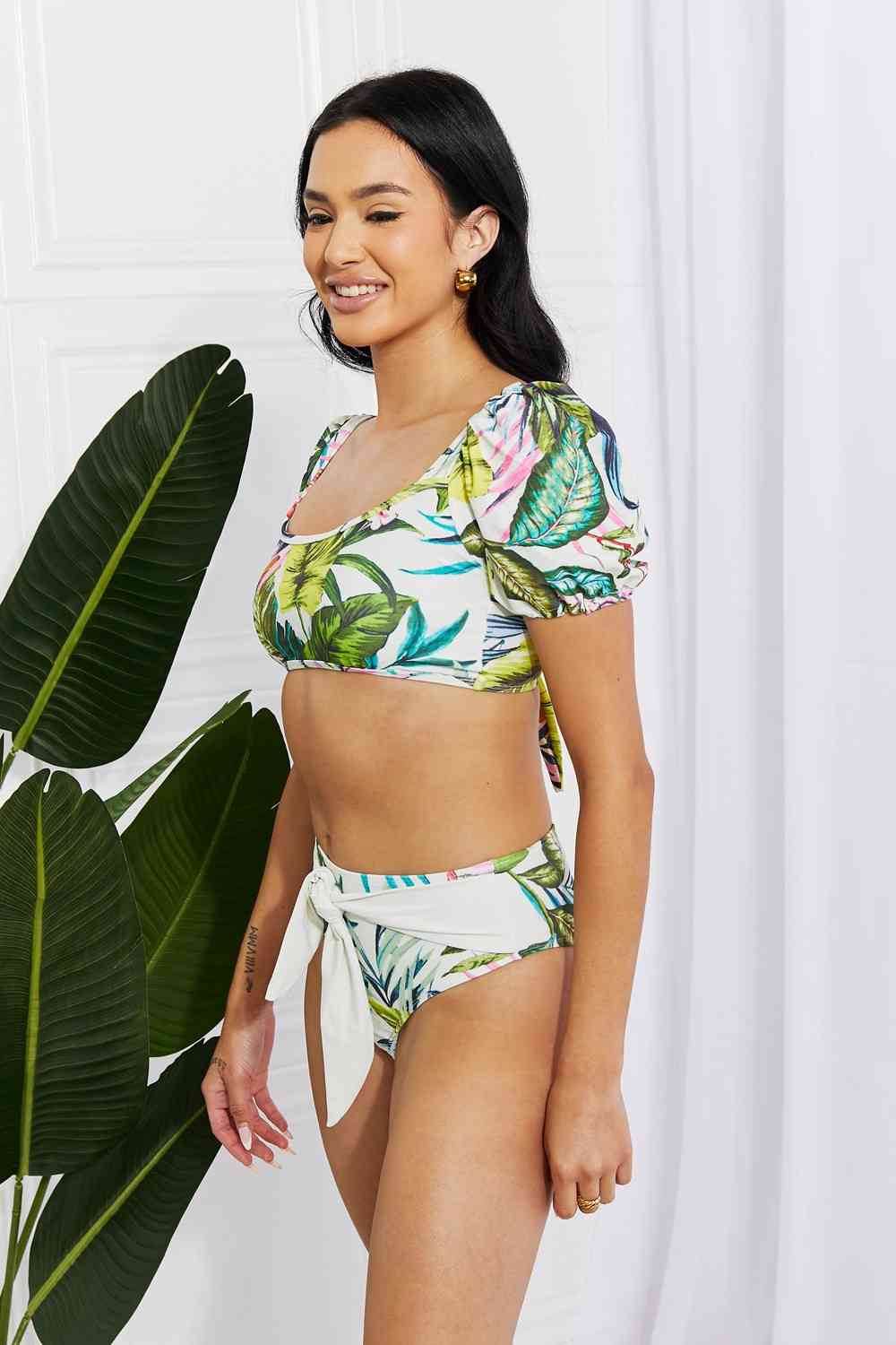 Marina West Swim Vacay Ready - Bikini à manches bouffantes à fleurs