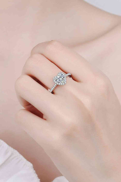 Bague en forme de cœur moissanite 1 carat