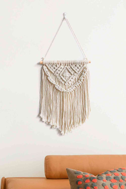 Decoración colgante de pared con flecos de macramé