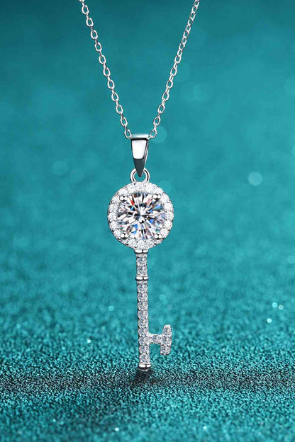 Collier pendentif clé Moissanite adoré