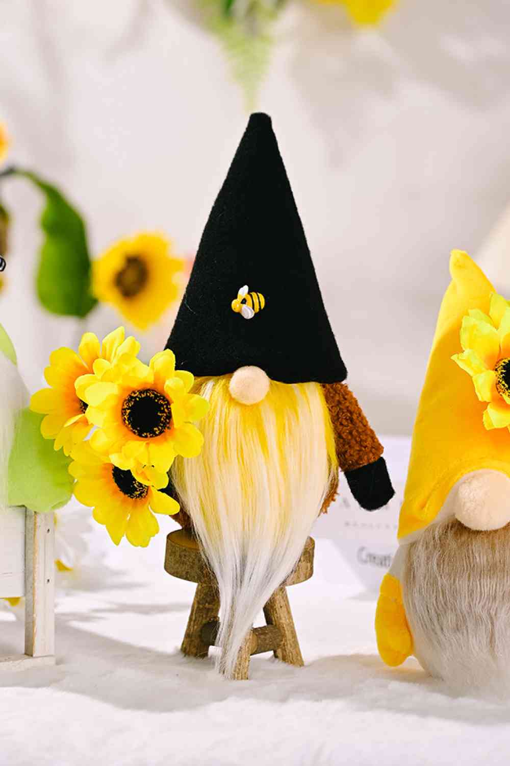 Paquet de 3 gnomes sans visage tournesol aléatoires