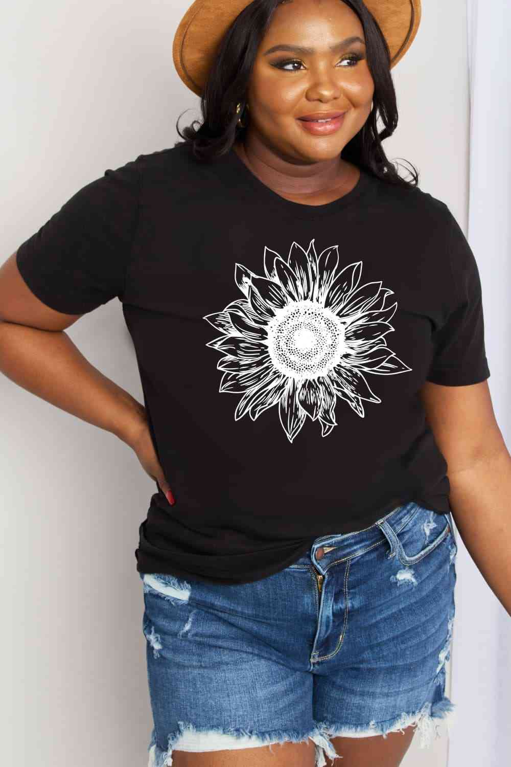 Camiseta de algodón con estampado de girasoles de tamaño completo de Simply Love