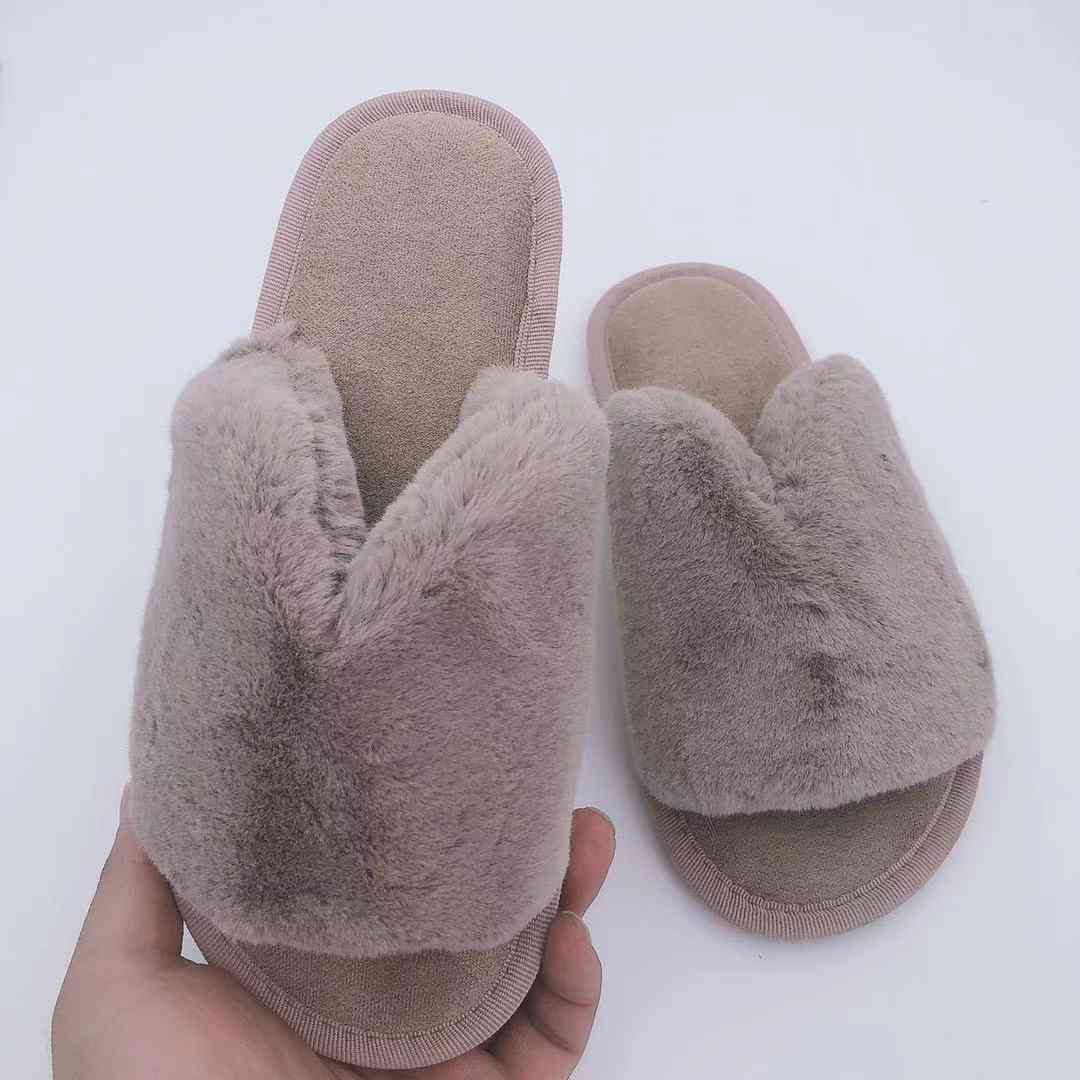 Pantuflas con punta abierta de piel sintética