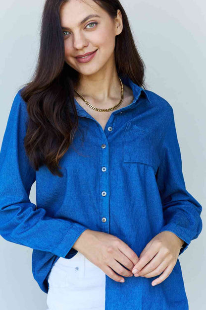 Haut de chemise boutonné en denim pour bébé Doublju Blue Jean en bleu foncé