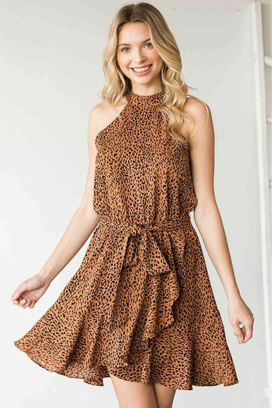 Vestido sin mangas con cinturón de leopardo de tamaño completo de First Love