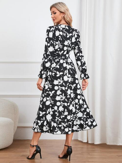 Vestido con sobrepelliz floral, manga con volante y dobladillo con volantes