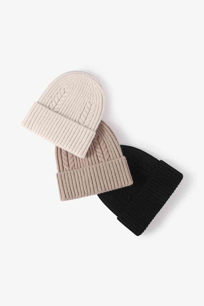 Gorro con puños de punto trenzado