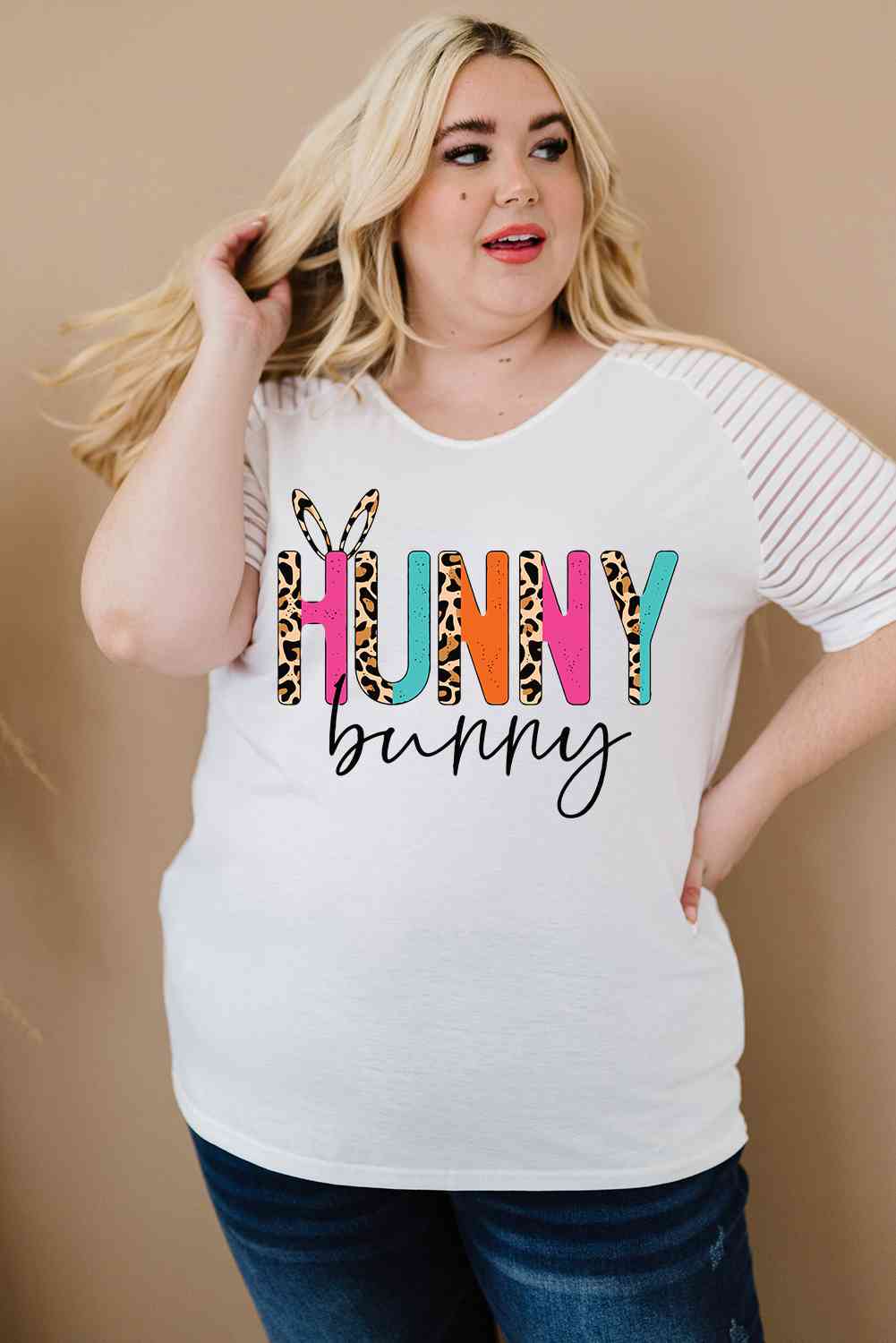 T-shirt rayé graphique HUNNY BUNNY de grande taille