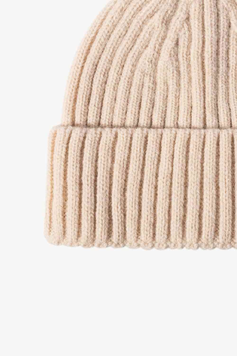 Gorro con puños de punto acanalado