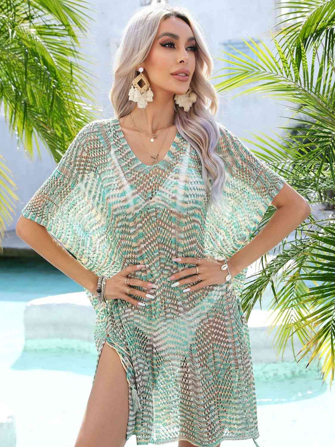 Cache-maillot multicolore ajouré avec franges et fente