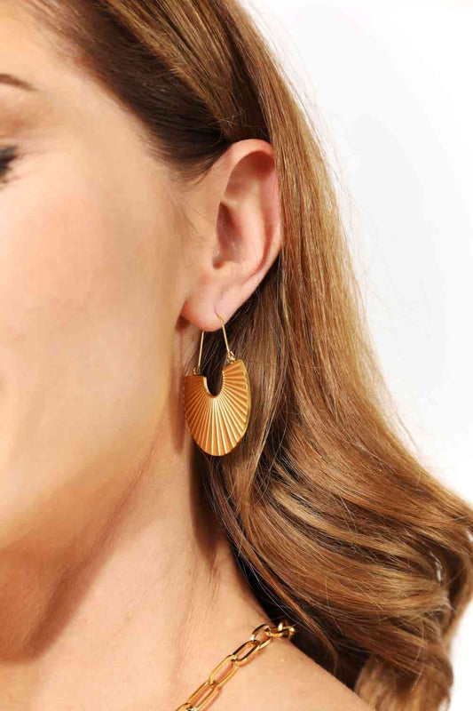 Boucles d'oreilles adorées en acier inoxydable côtelé