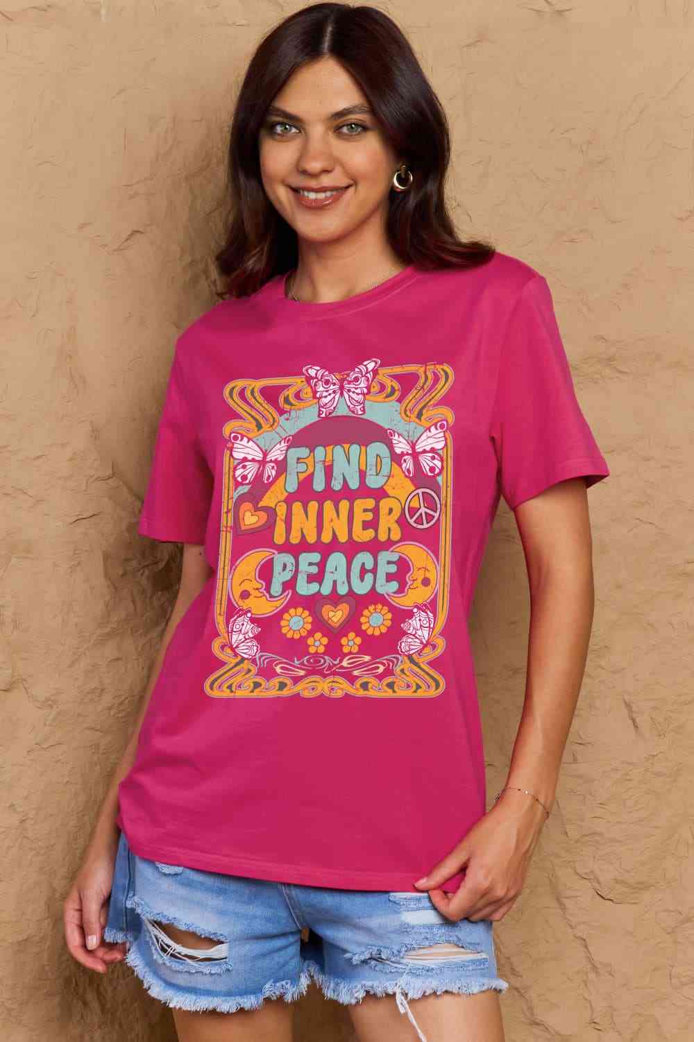 Simply Love T-shirt en coton graphique FIND INNER PEACE pleine taille