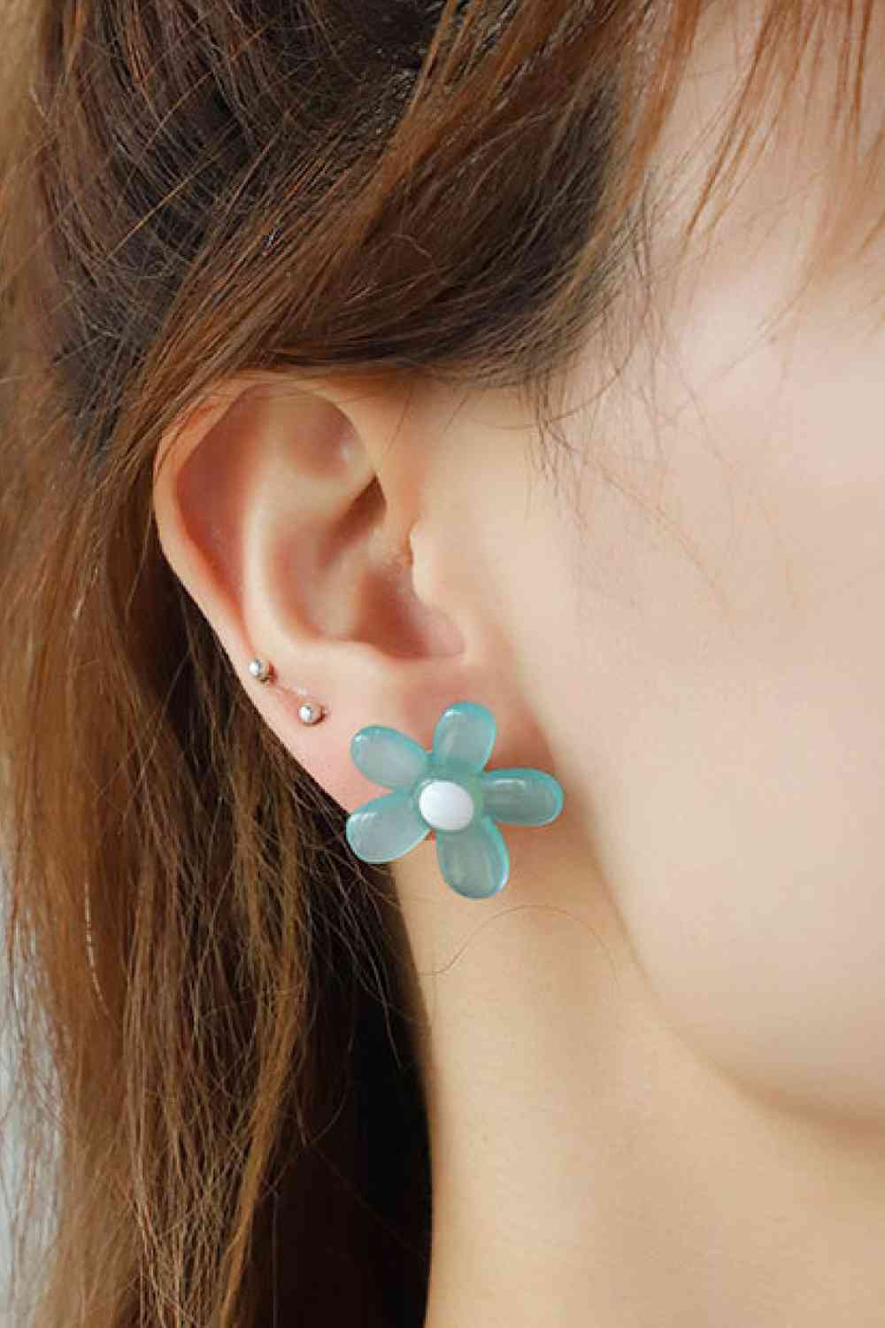 Boucles d'oreilles en résine en forme de fleur