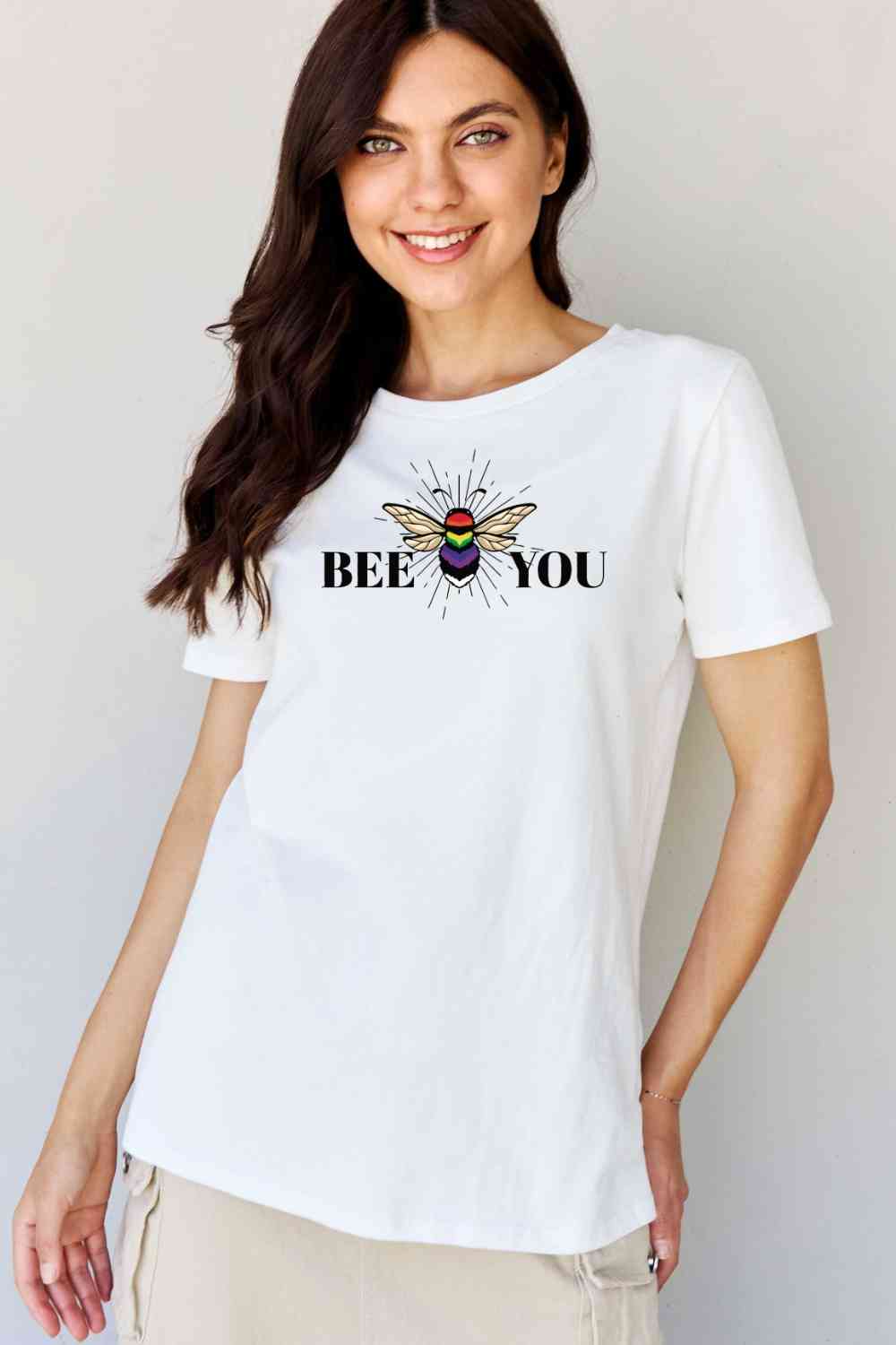 Simply Love Taille réelle BEE YOU T-shirt graphique