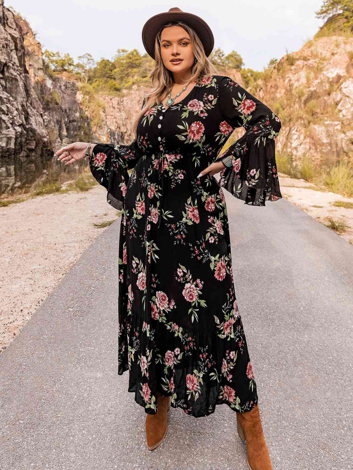 Robe Florale à Manches Evasées de Grande Taille